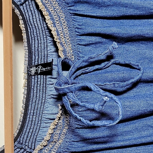 Indigo & Lace Plus Size Distressed Denim Tiered Cap Sleeve Dress size 1X - Picture 4 of 13